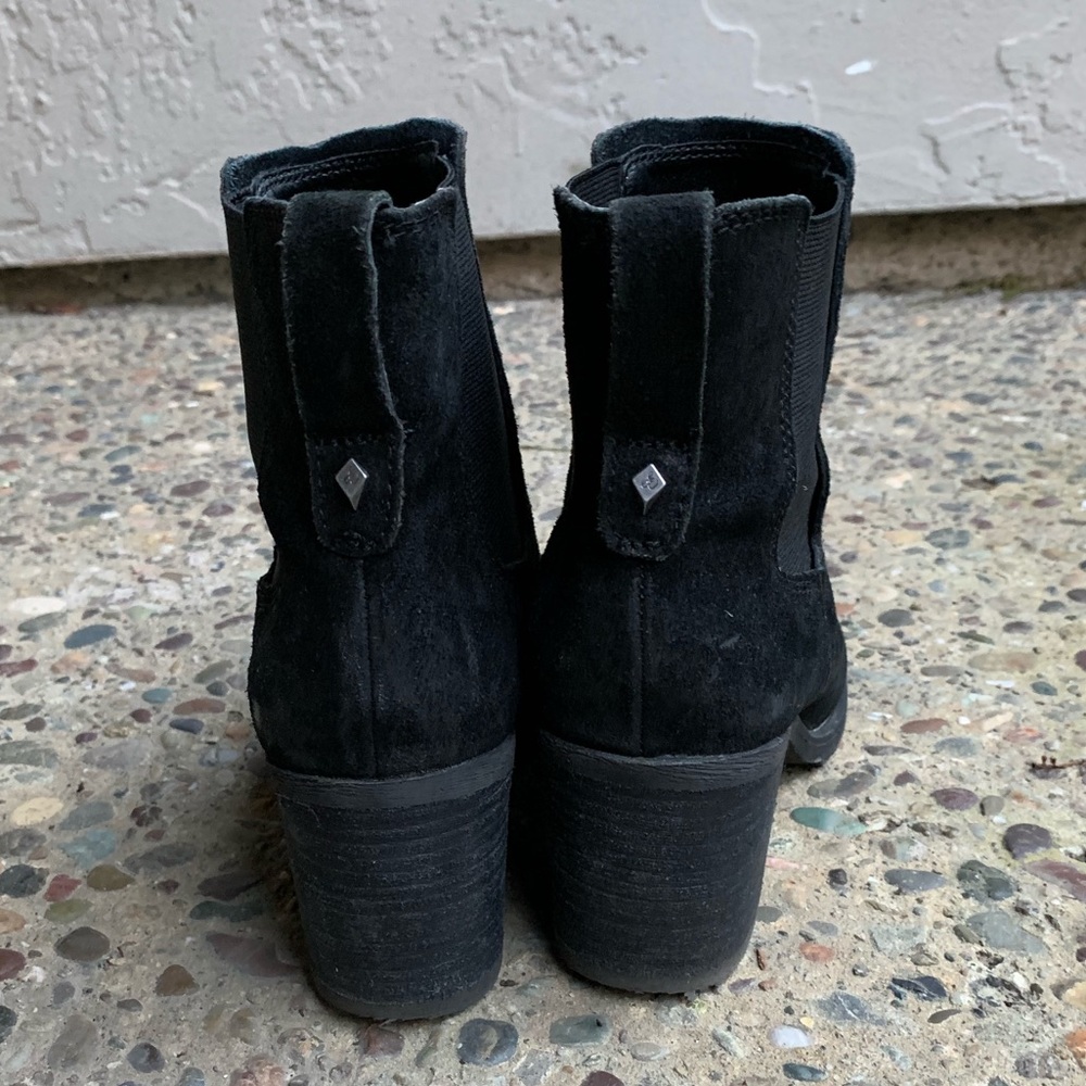 Sam Edelman Chelsea booties - Picture 4 of 6
